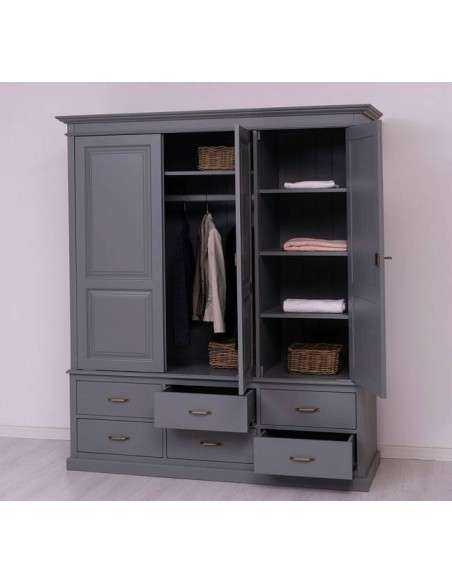 Armadio guardaroba country in legno massello a tre ante e cassetti  MS363