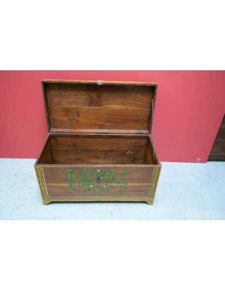 Baule indiano in legno massello con decorazioni floreali TP014