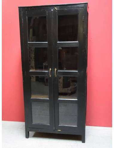 Vetrina a due ante in legno massello colore nero H192cm TP019