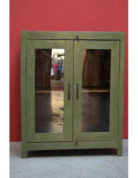 Vetrina shabby verde salvia con ante in vetro – 92x46x113 cm TS059