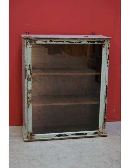 Vetrinetta pensile shabby verde acqua con anta in vetro – 61x28x72 cm TS218