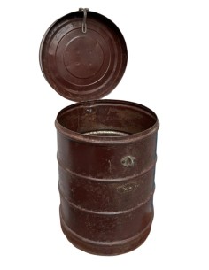 Bidone vintage in ferro marrone ruggine contenitore India ts144A 2